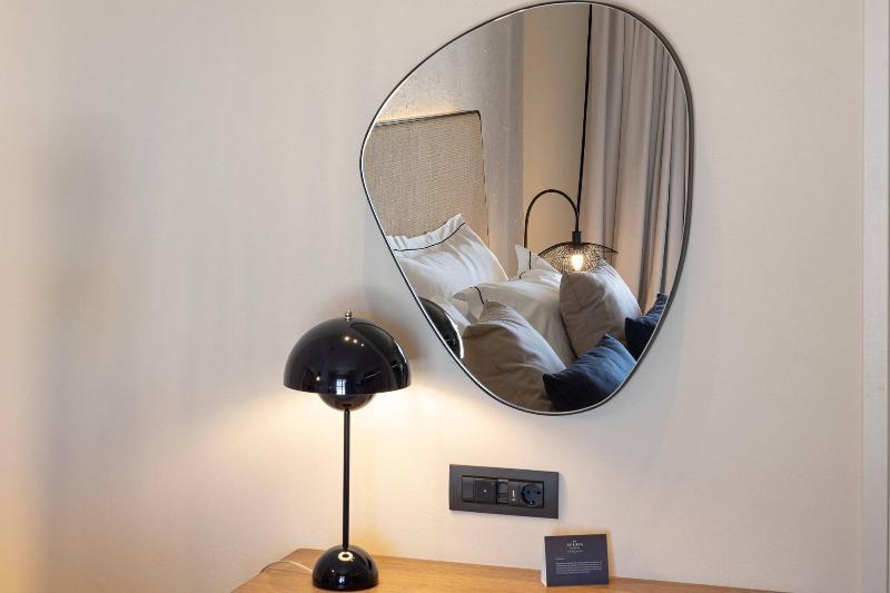 Aegon Mykonos, Autograph Collection 5*